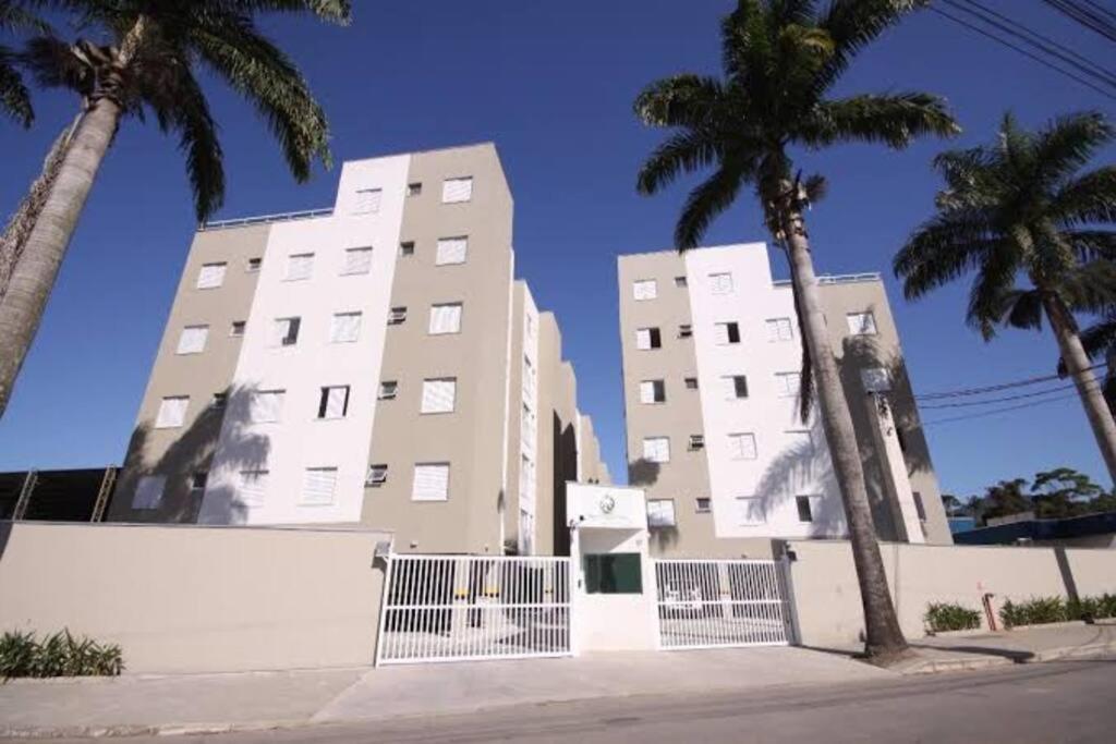 Apartamento Em Ubatuba Proximo A Praia Grande Bagian luar foto